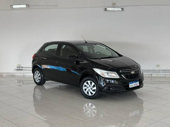 CHEVROLET ONIX 1.0 MPFI LT 8V FLEX 4P MANUAL